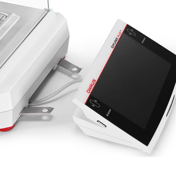 Ohaus EXP225M/AD félmikro mérleg