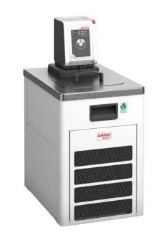 Julabo CORIO CD-800F keringtető hűtő-fűtő termosztát természetes hűtőközeggel