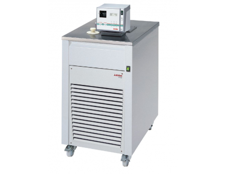 Julabo FP52-SL Ultra-low refrigerated circulator
with extended temperature range to +150 °C