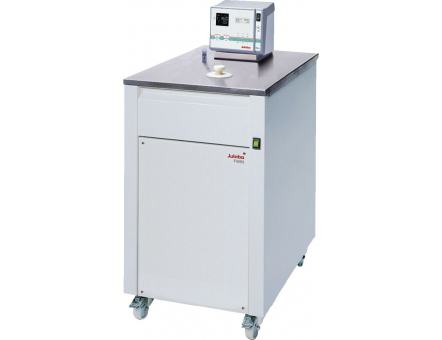 Julabo FW95-SL Alacsony hőmérsékletű keringtető hűtő-fűtő termosztát