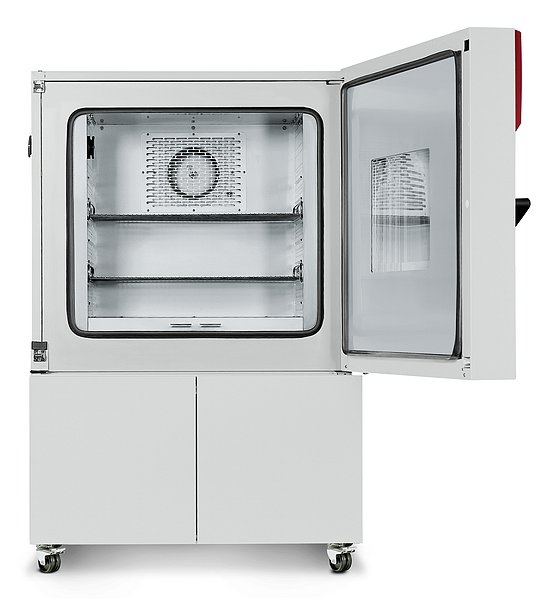 Binder MKF 240 dynamic climate chamber with humidity control