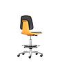 LABSIT_4_9125_INTEGRAL-FOAM_BLACK_STOP-AND-GO-CASTORS_SEAT-SHELL-ORANGE_ALUMINIUM-POLISHED_R1